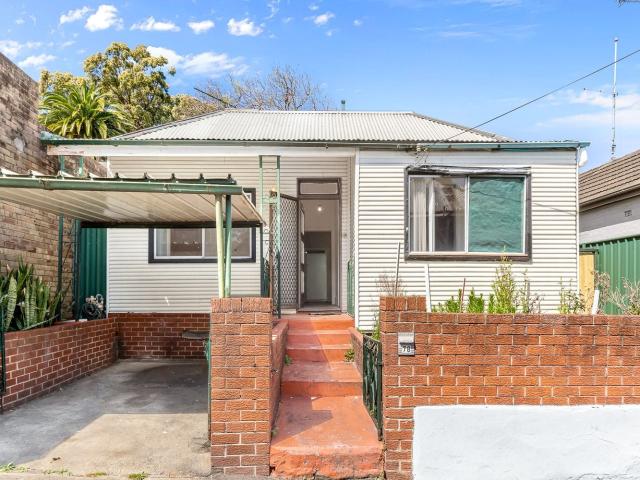 Balmain, 78 Mullens Street