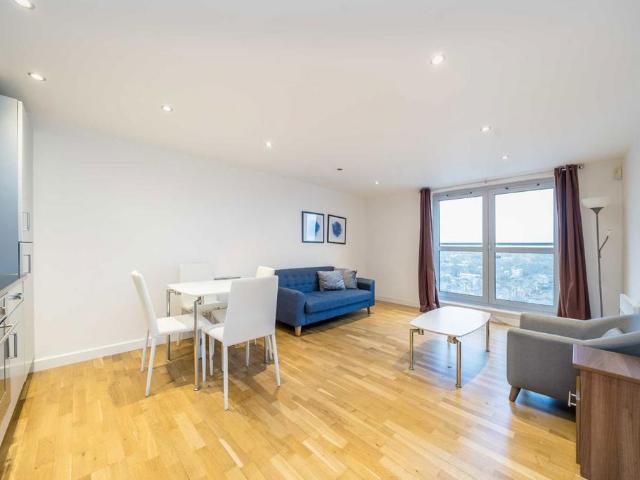 Balmes Road, London N1 2 bed flat to rent £3,000 pcm £692 pw