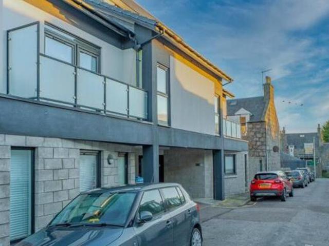 Balmoral Terrace, Aberdeen, 2 Bedroom Flat