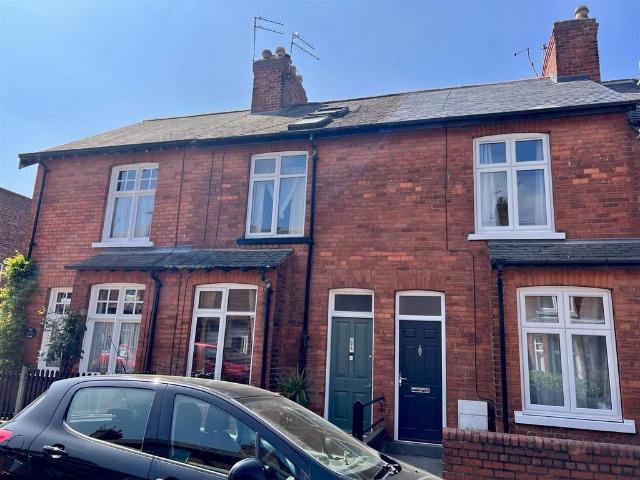 Balmoral Terrace, South Bank 3 bed terraced house to rent £1,350 pcm £312 pw