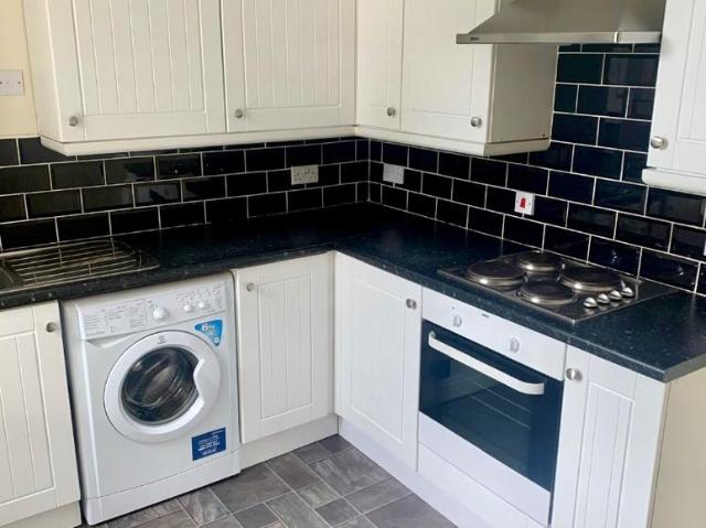 Balmoral View, Blairgowrie and. 2 bed maisonette to rent £825 pcm £190 pw
