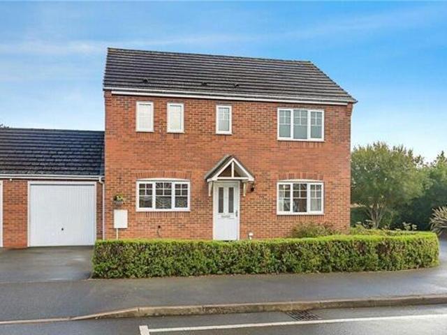 Balmoral Way, Birmingham, 3 Bedroom Link