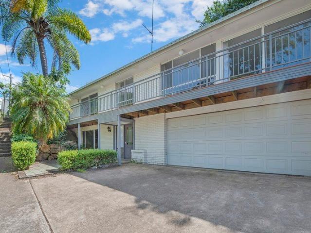 Deposit Taken Balmoral Beach House