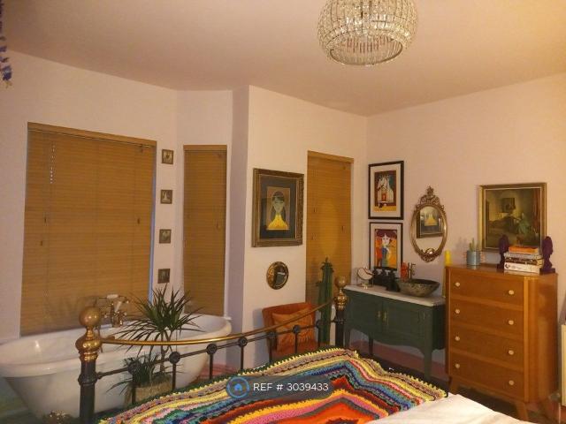 Balmoral Drive, Manchester M34, 4 bed semi detached house to rent, £1,990 pcm | PrimeLocation