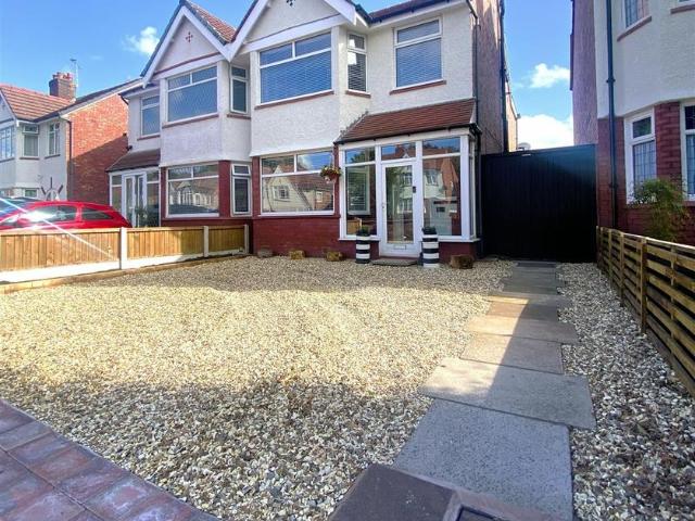 Balmoral Drive, Southport PR9, 4 bed semi detached house to rent, £1,800 pcm | PrimeLocation