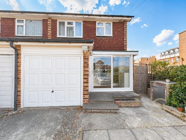 Balmoral Road, Worcester Park KT4, 3 bed semi detached house to rent, £2,500 pcm | PrimeLocation