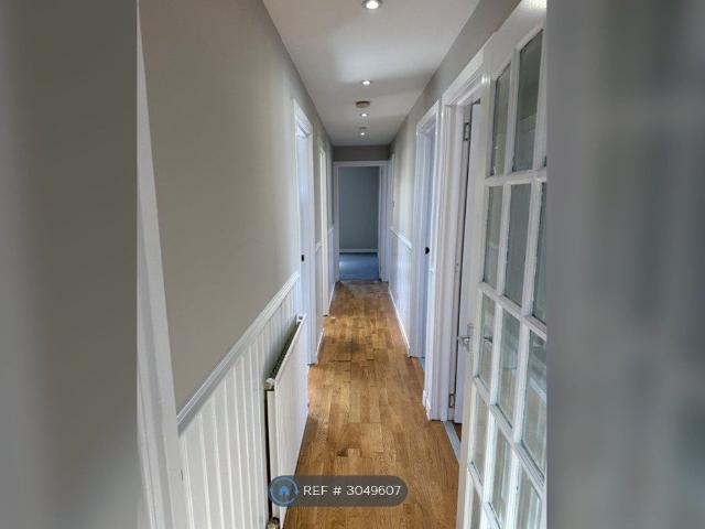 Balnagask Road, Aberdeen AB11, 3 bed flat to rent, £725 pcm | PrimeLocation