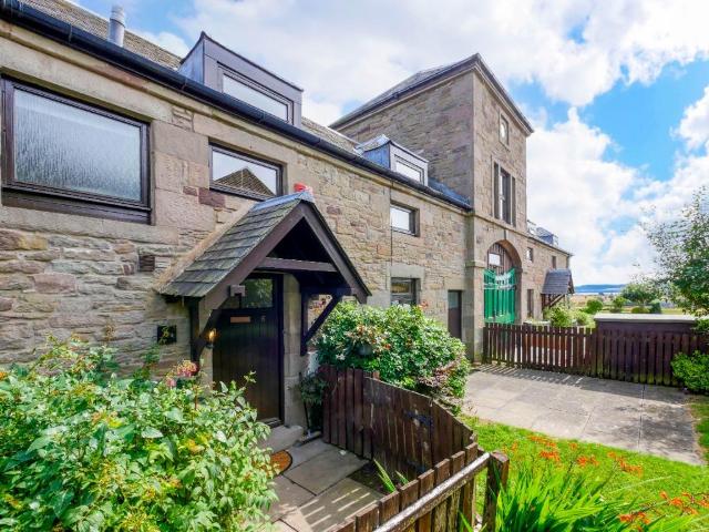 Balruddery Meadows, Invergowrie. 3 bed semi detached house to rent £1,300 pcm £300 pw