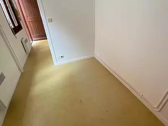 Bapaume 62450 Location appartement 1 pièce t1 au dernier étage