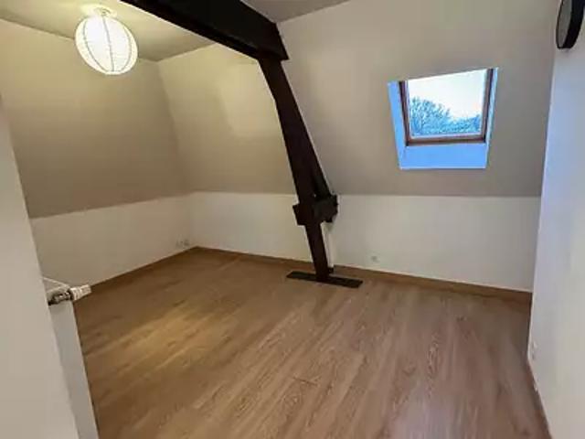 Bapaume 62450 Location appartement 1 pièce t1 parking