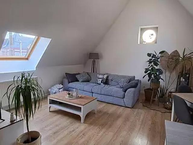 Bapaume 62450 Location appartement 2 pièces t2 au dernier étage