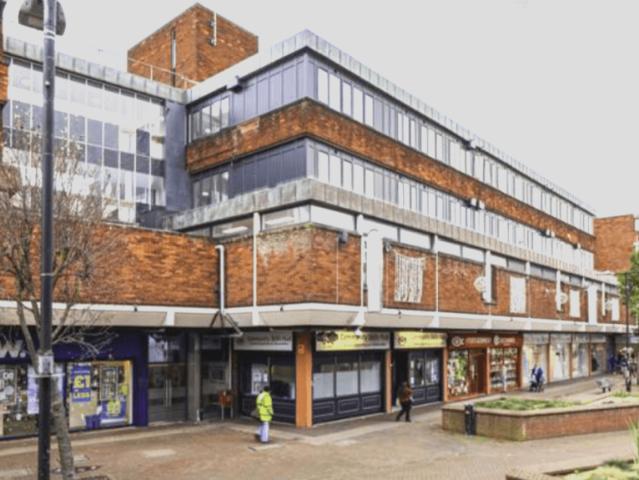 Bartholomew Court, EN8 1 bed flat to rent £1,350 pcm £312 pw