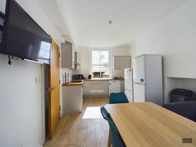 Bartholomew Street West, Exeter EX4, 5 bed semi detached house to rent, £3,250 pcm | PrimeLocation
