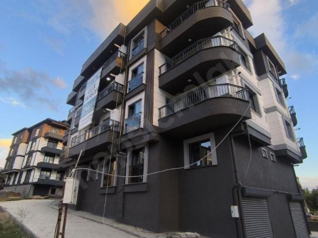BARTIN MERKEZ KARAKÖY CADDE ÜZERİ 1+1 LÜKS SATILIK DAİRE