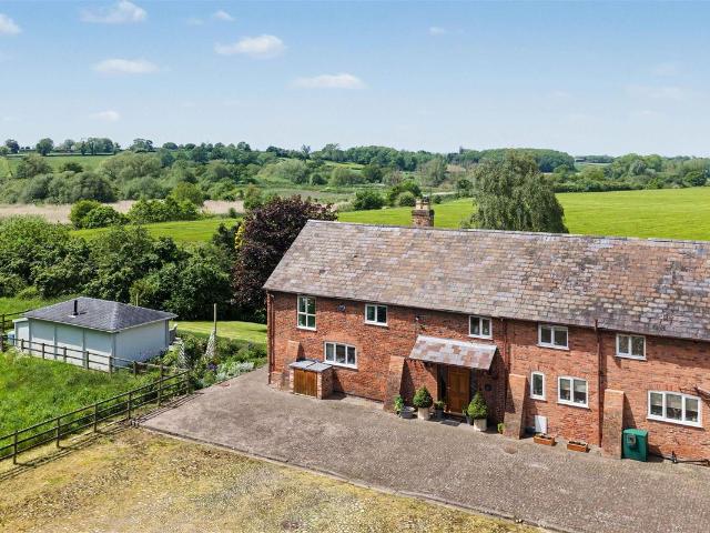 Bartington, Nr Acton Bridge, Northwich CW8, 5 bed barn conversion to rent, £3,500 pcm | PrimeLocation