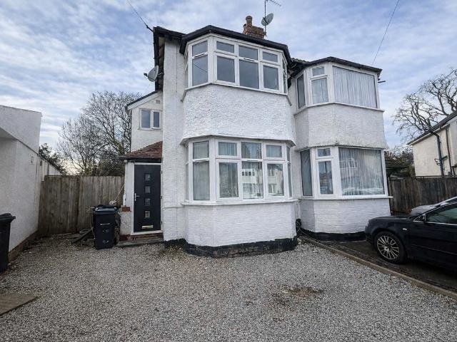 Barton Croft, Birmingham B28, 3 bed property to rent, £1,500 pcm | PrimeLocation