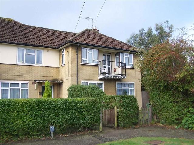 Barton Way, Borehamwood WD6, 1 bed flat to rent, £1,300 pcm | PrimeLocation