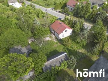 Dom z dużą działką 1 ha, potencjał do remontu