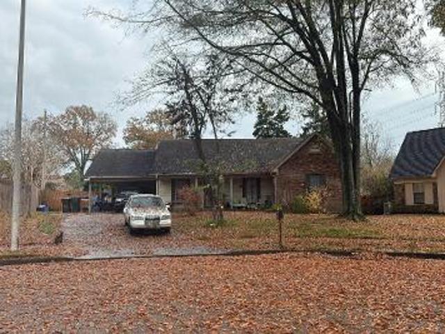 Bartlett Oaks Dr