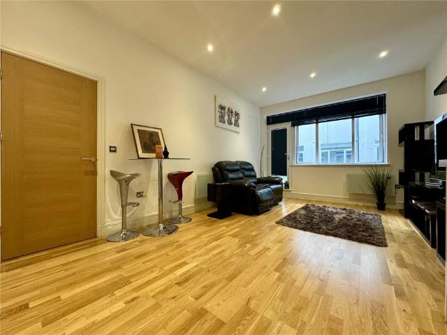 Bartley Way, Hook, Hampshire, RG27