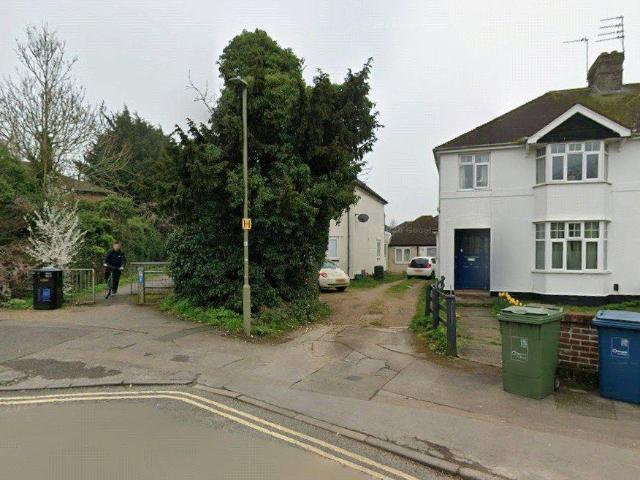 Bartlemas Close, Oxford, Oxfordshire. 2 bed flat to rent £1,650 pcm £381 pw