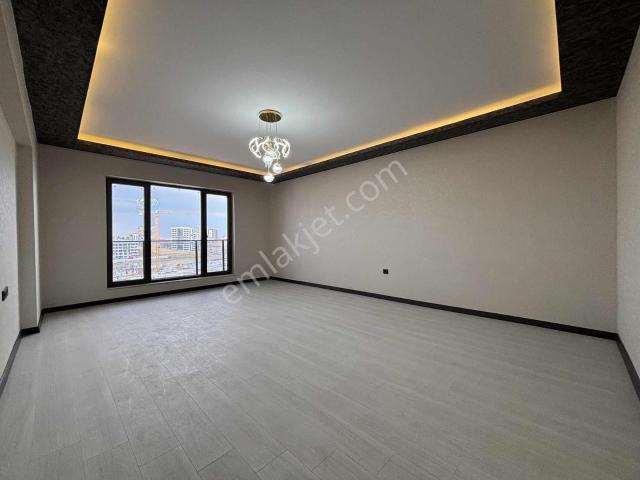 █baruttan K.garaj 180m2 Manzara Yerden Isıtma 4+1 Sıfır Daire