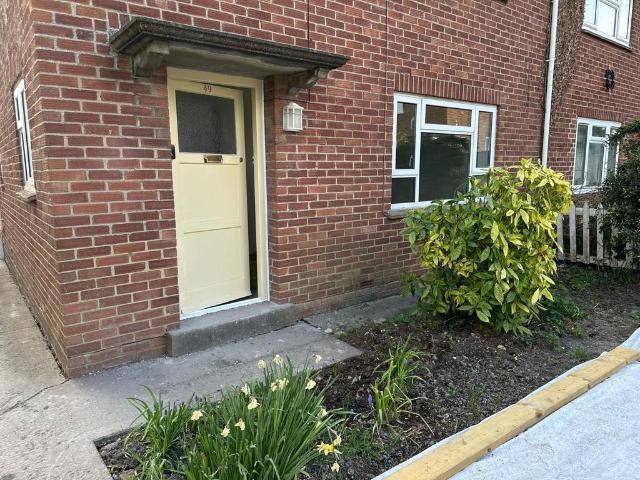 Barwell, Wantage, Oxfordshire, OX12 3 bed semi detached house to rent £1,570 pcm £362 pw