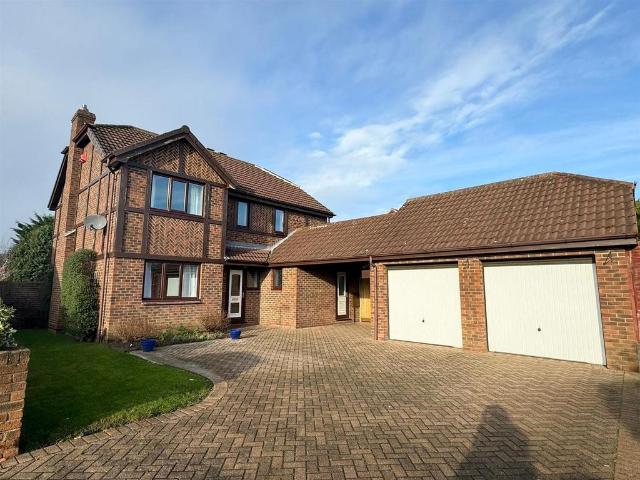 Barwick View, Stockton On Tees 4 bed detached house to rent £1,650 pcm £381 pw