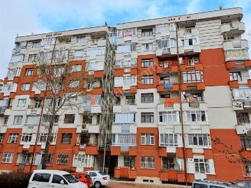 Barış Caddesi Cepheli, Eşyalı, Asansörlü 2+1 Kiralık Daire