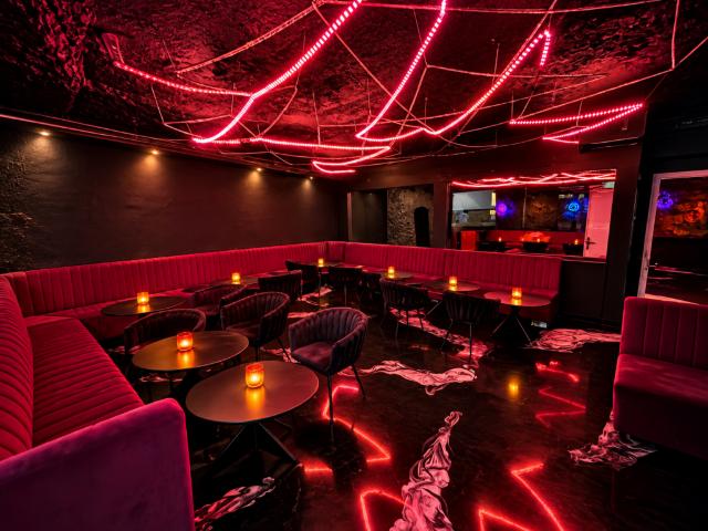 Bar / Clublokal / Shisha Lounge zu vermieten