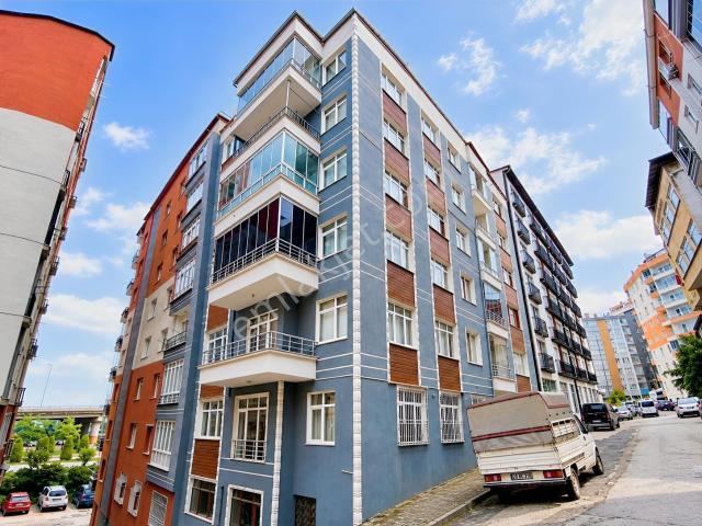 Barış Barutçu Gayrimenkulden Gemilerçekeği Mah 2+1 Kiralık Daire