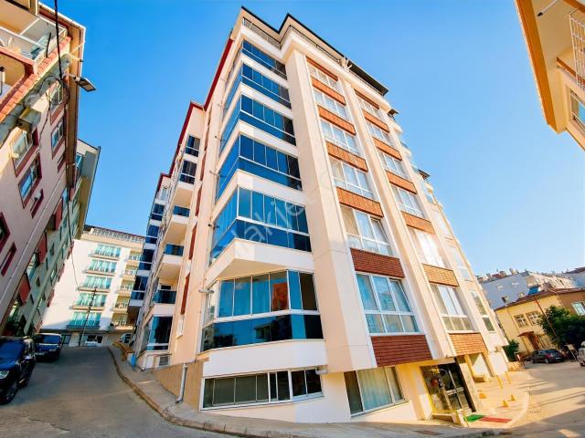 Barış Barutçu Gayrimenkul'den Gedikkaya Mah. 3+1 Satılık Daire