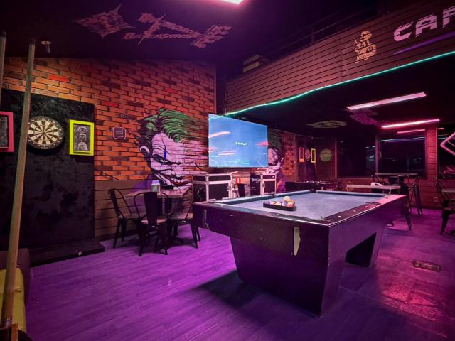 BAR EN TRASPASO EN INTERLOMAS