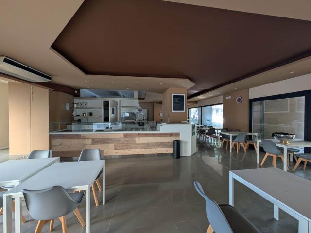 BAR IN AFFITTO VIA MARTIRI DEI LAGER