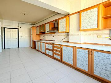 Barış Mahallesi Kat Mülkiyetli Nokta Blok 3+1 Acil Satılık Daire