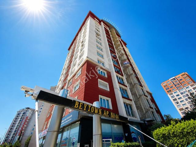 Barış Mahallesi Kat Mülkiyetli Beytown Apartmanı Satılık 3 + 1