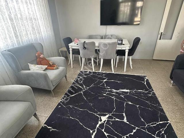 Barış Mahallesinde Az Katlı Binada Geniş Ve Ferah 3+1 Kiralık