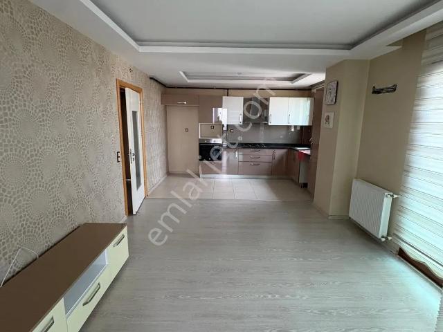 Barış Manço Blv Üzeri 4+1 Her Kat Tek Daire Kiralık