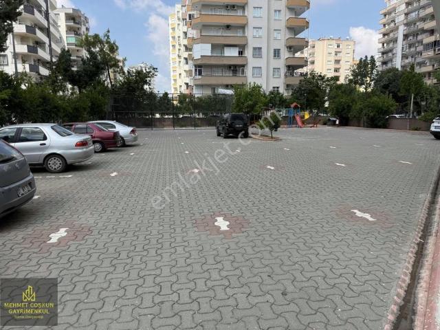 Barış Manço Üzerinde İskanlı Geniş Oturumlı Satılık 3+1 Daire