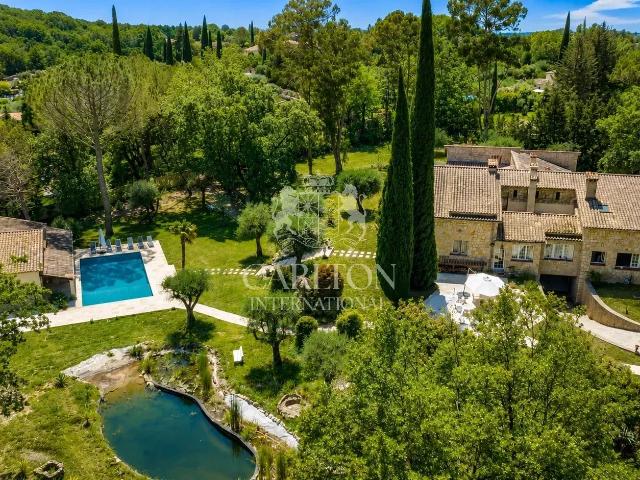 Bar sur Loup: Domaine provençal de charme en pierre 650m² Le Bar sur Loup