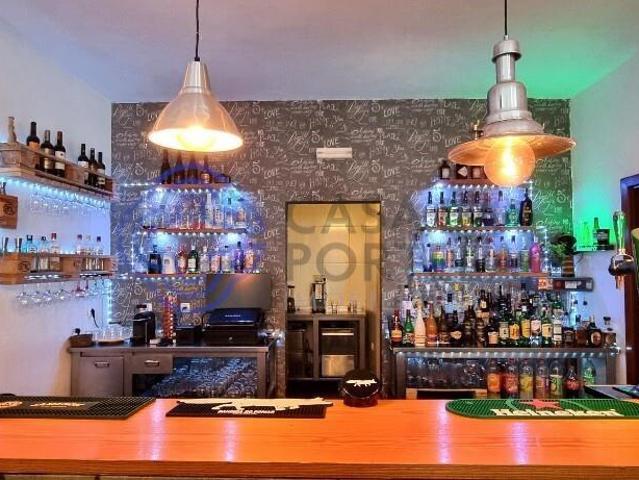 Bar para venda em Cabanas, Quinta do Anjo, Palmela, em pleno. 136m² Quinta Do Anjo