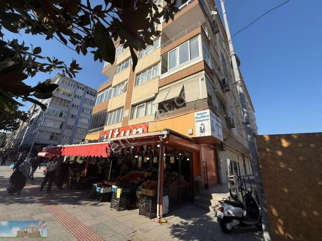 Barış'tan E 5 'in Yanı Başında Kentsele Girmiş Satılık Daire