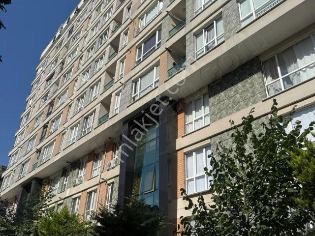 Barış'tan Göl Manzaralı 3+1 Kiralık Ferah Daire
