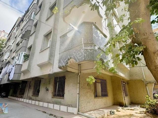 Barış'tan Goncagül Sokak Yüksek Giriş 2+1 Krediye Uygun