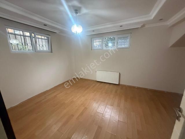 Barış'tan Kat Mülkiyetli 2+1 Bahçe Katı Daire boş