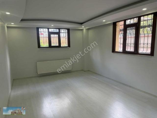 Barış'tan Tepeüstü Merkezde Kiralık Daire