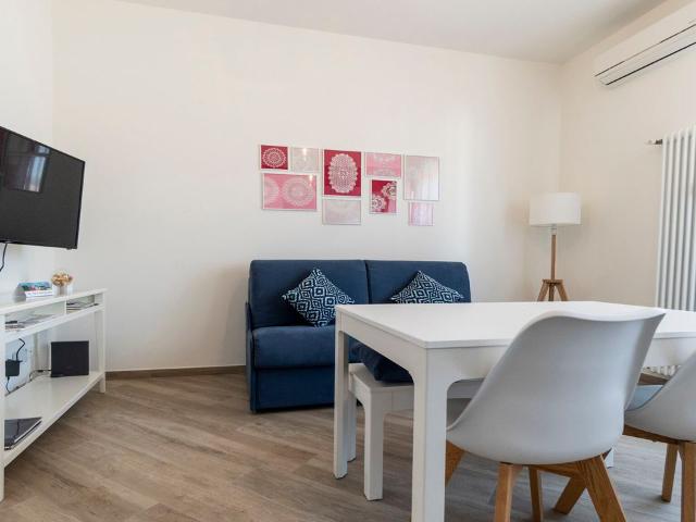 Baracca 7 B, Bologna Amsterdam Apartments for Rent