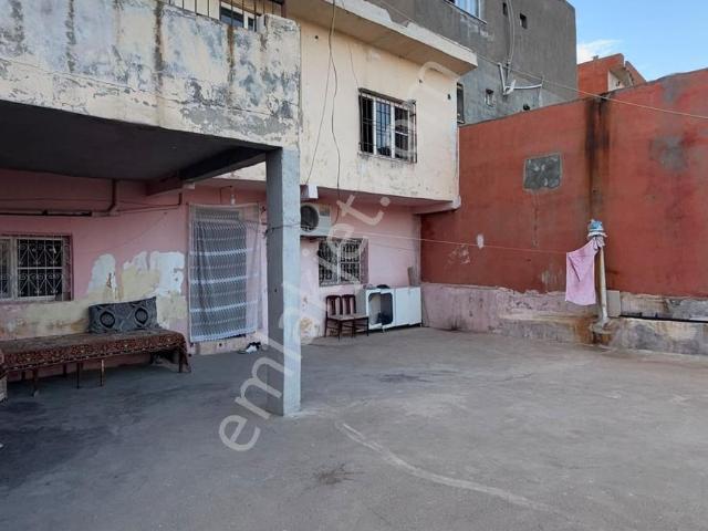 Barak Emlak'tan Diş Hastanesi Üstü Satılık Bina