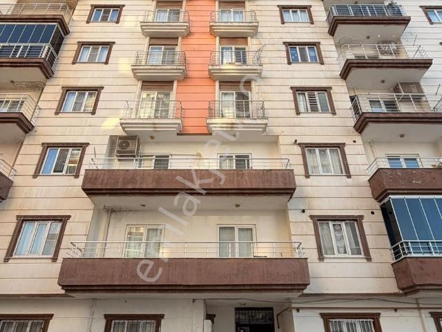 Barak Emlak'tan Hastane Arkası Site İçi Satılık 2+1 Daire
