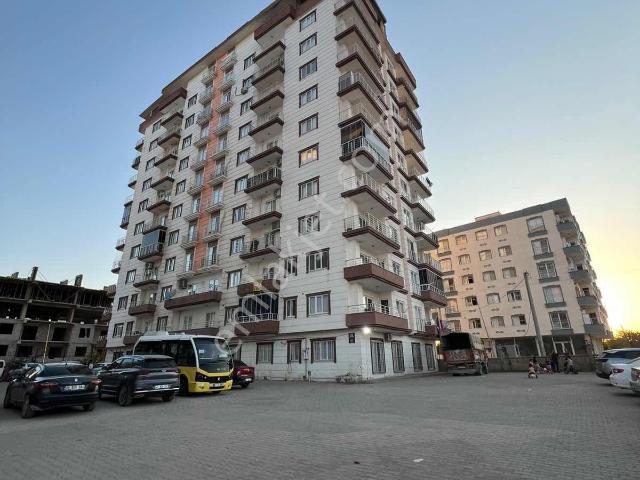 Barak Emlak'tan Hastane Arkası Site İçinde Kiralık 3+1 Daire